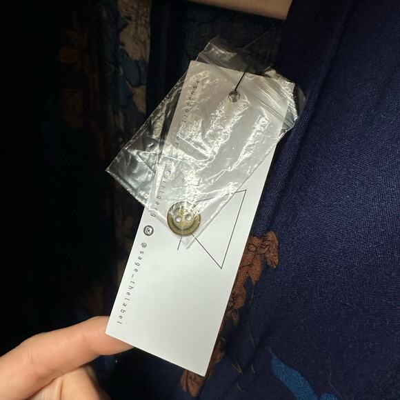 Sage the Label Blue Floral Crop Jumpsuit Culottes - Picture 7 of 7